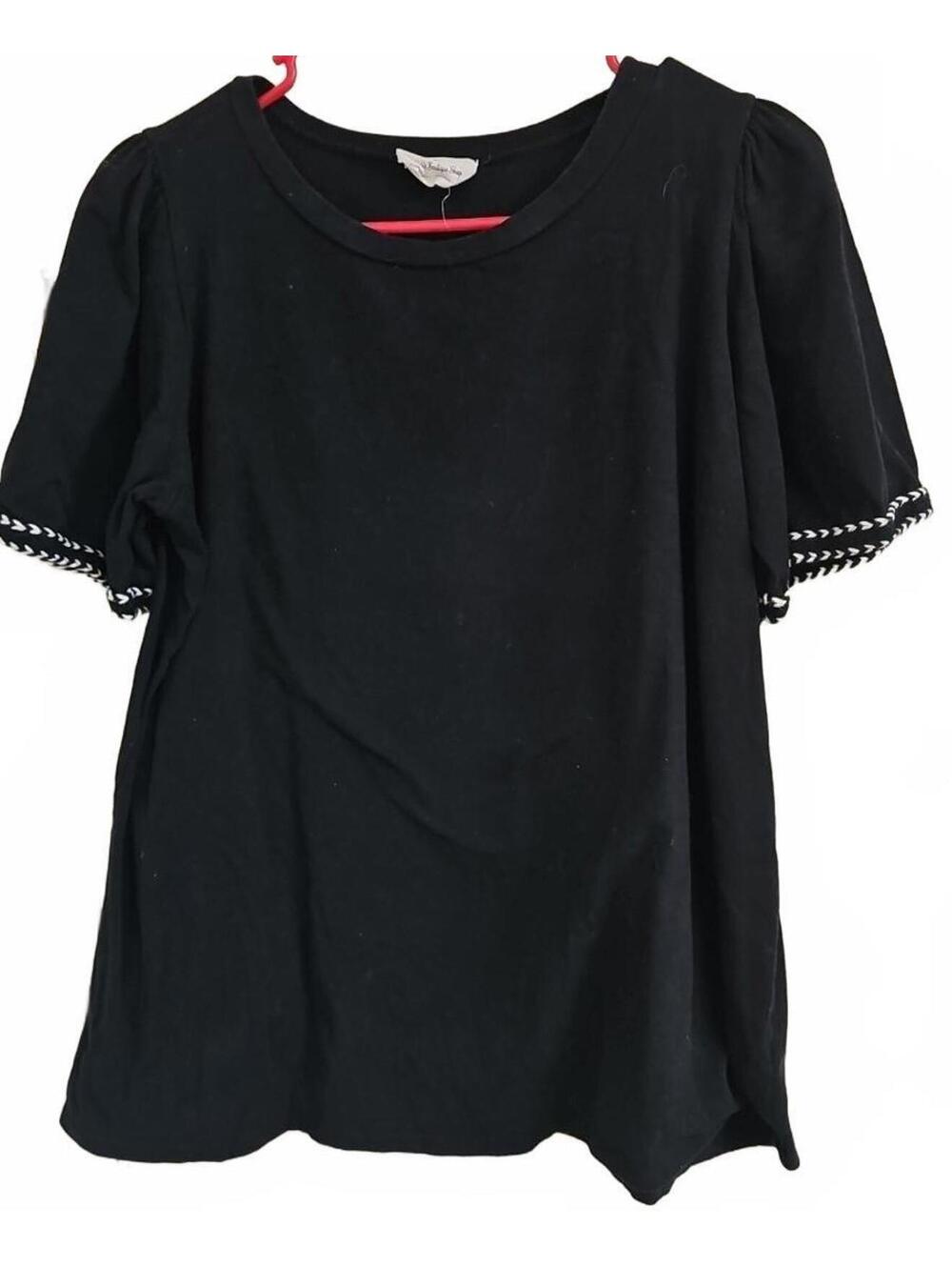 Betsey's Boutique Shop Medium Black Top With Rope Sleeve Detail Trim
